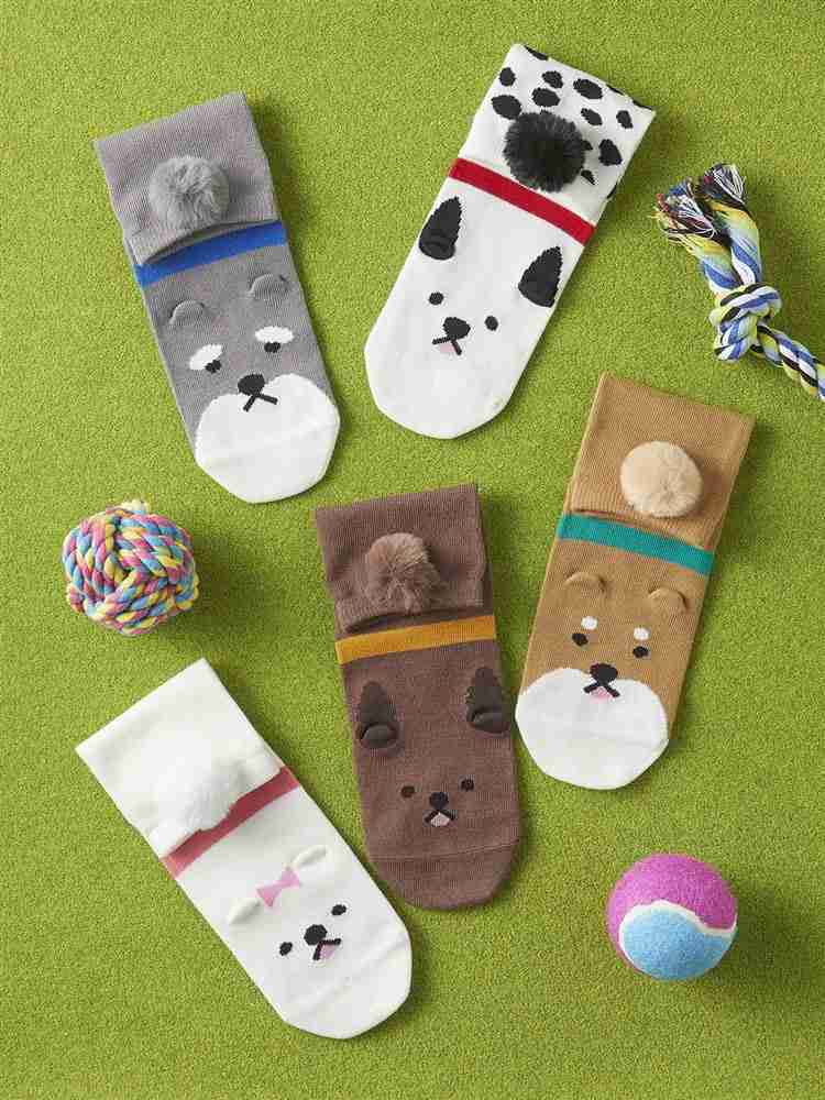 履いてる靴下、最近買った靴下何でも良いので見せてください。