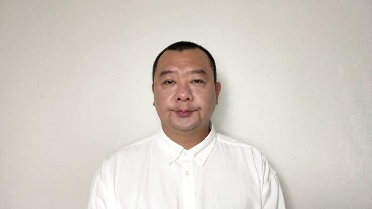 山本圭壱　動画投稿1カ月休止した理由を説明　生配信でスタッフにマジギレで蹴り…絶縁状態に