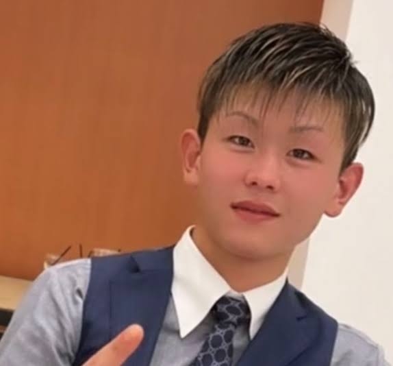 「全部なめまわせ」「髪の毛食えや」暴行で床に飛び散った血を…18歳女性死亡させた罪などに問われた男 初公判で起訴内容認める