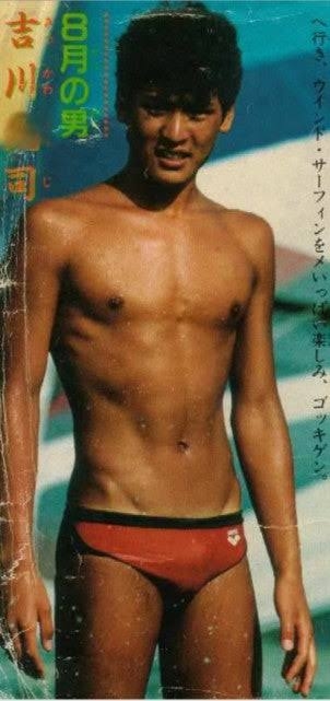 吉川晃司、58歳とは思えぬ肉体美を披露「ギリシャ彫刻のよう」 今もトレーニングは週6回&水泳は年300日