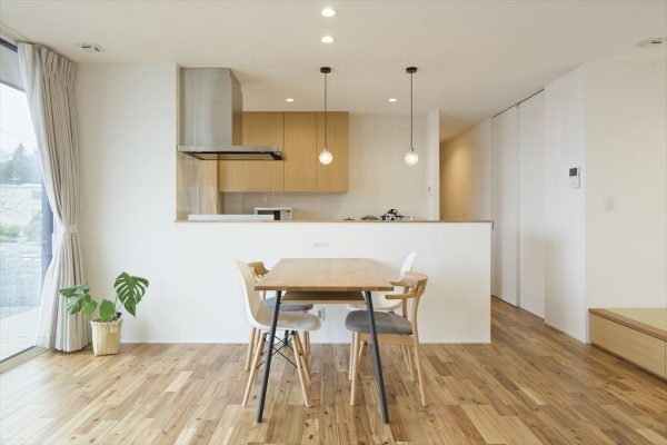 横並びダイニングの家ってどうですか?