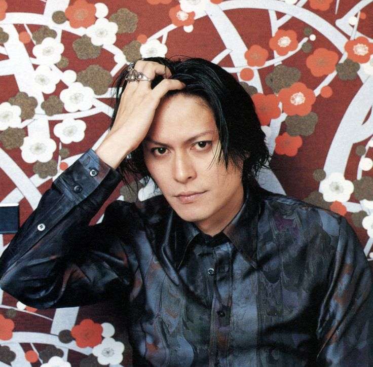 「BUCK―TICK」櫻井敦司さん偲ぶ会　献花券の転売横行、価格10倍超も…ファン激怒「許せない」