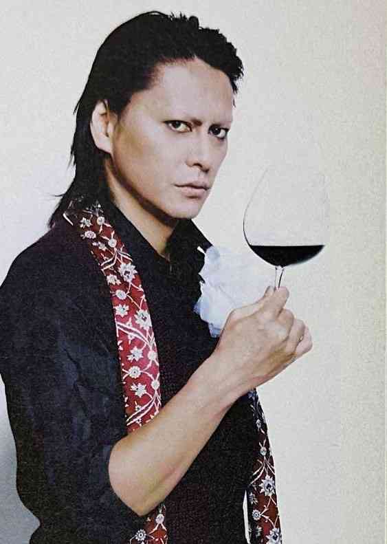 「BUCK―TICK」櫻井敦司さん偲ぶ会　献花券の転売横行、価格10倍超も…ファン激怒「許せない」