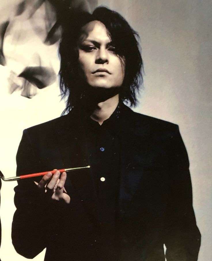 「BUCK―TICK」櫻井敦司さん偲ぶ会　献花券の転売横行、価格10倍超も…ファン激怒「許せない」