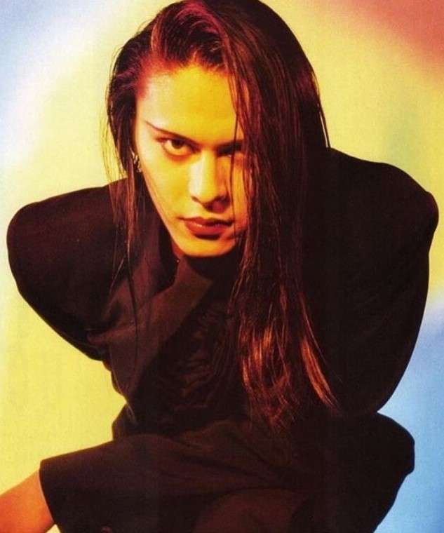 「BUCK―TICK」櫻井敦司さん偲ぶ会　献花券の転売横行、価格10倍超も…ファン激怒「許せない」
