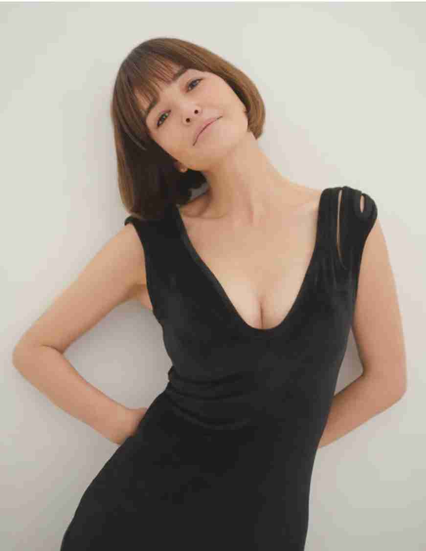 50歳公務員の女「卑怯者」5600回以上メールか SNSで知り合った30代男性へのストーカー容疑で逮捕