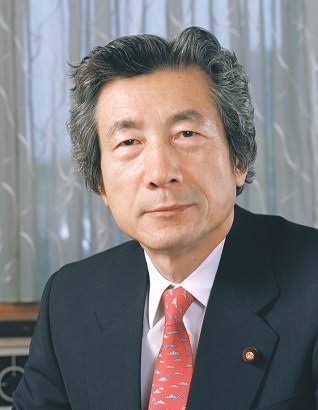 だから40代以上の未婚人口は史上最大に…昔は当たり前だった「年収300万円台の結婚」が成立しない本当の理由