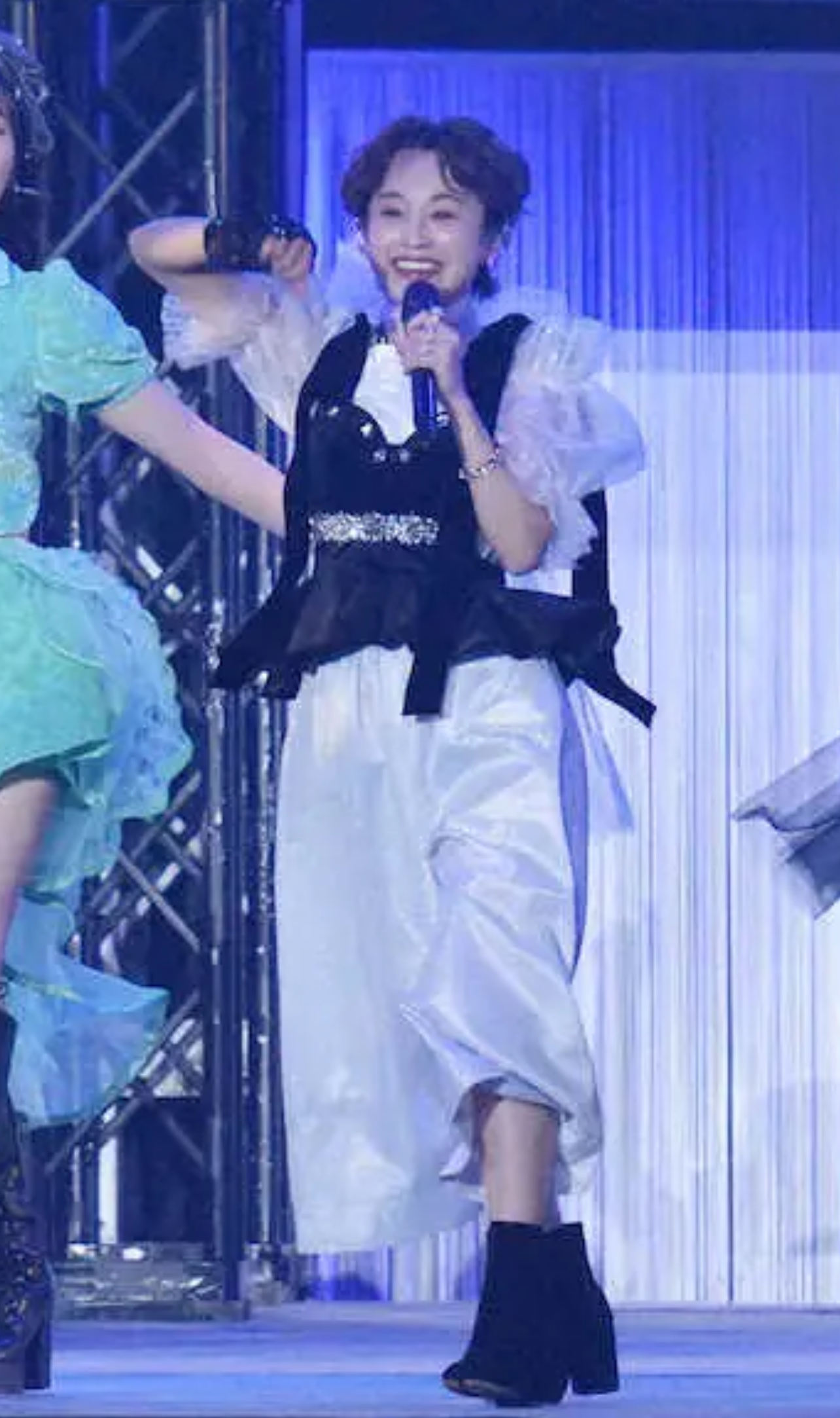 安倍なつみ　「なっちコール」に感慨「胸が熱くなる」　モー娘。ライブに登場