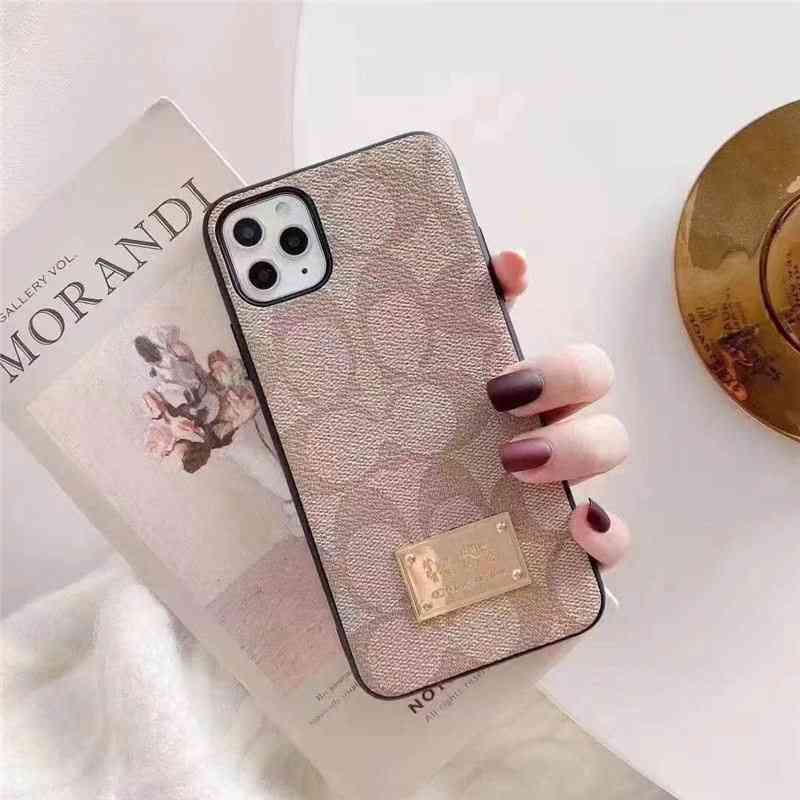 お洒落な人のスマホケース