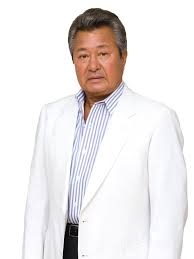 「デニムが苦手」「スウェットパンツが部屋着に見える」をやっと克服できた理由【40代以上のカジュアル服問題】