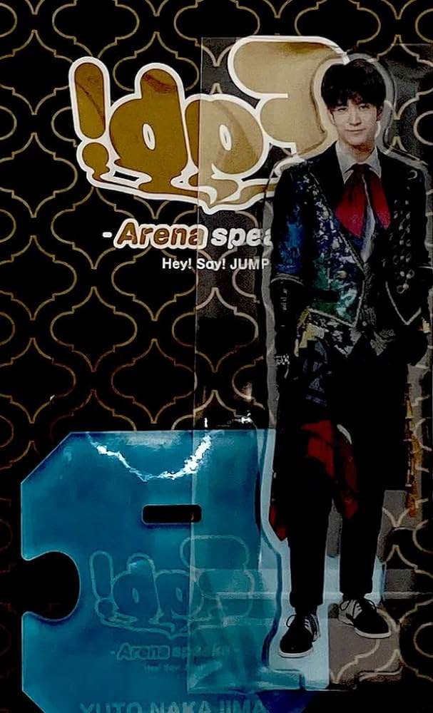 持っているアクスタを見せ合って感想を言うトピ