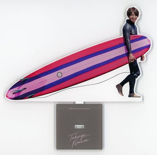 持っているアクスタを見せ合って感想を言うトピ