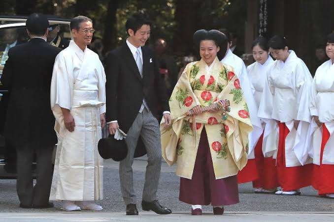 神社で神前式された人