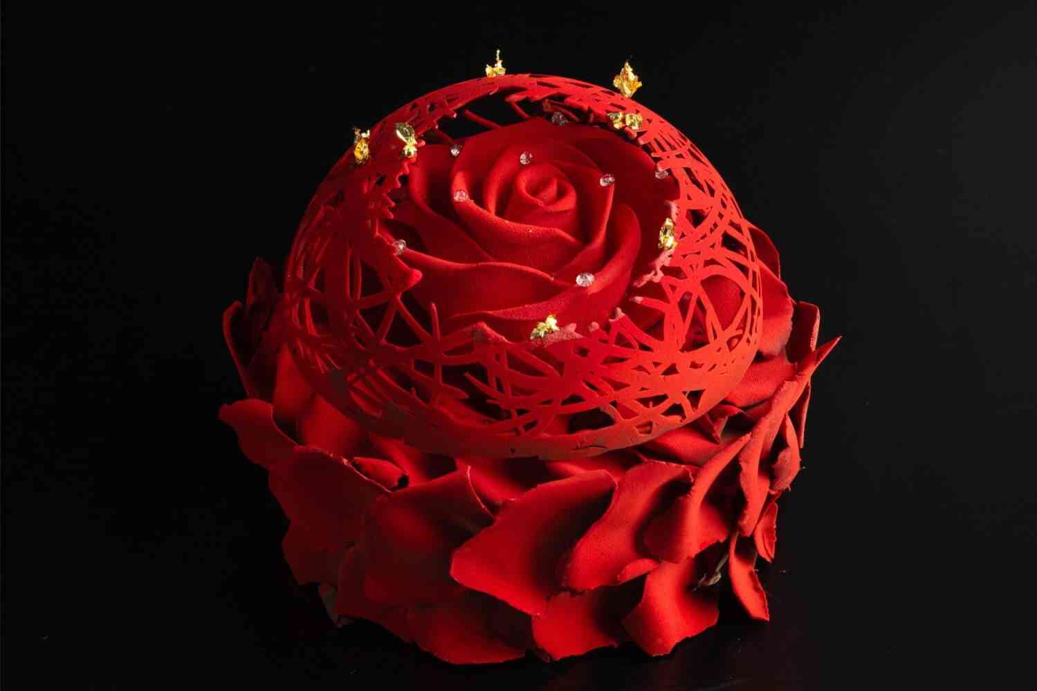 今年のクリスマスケーキは「節約を意識しない」が7割以上　早々に高額ケーキが完売