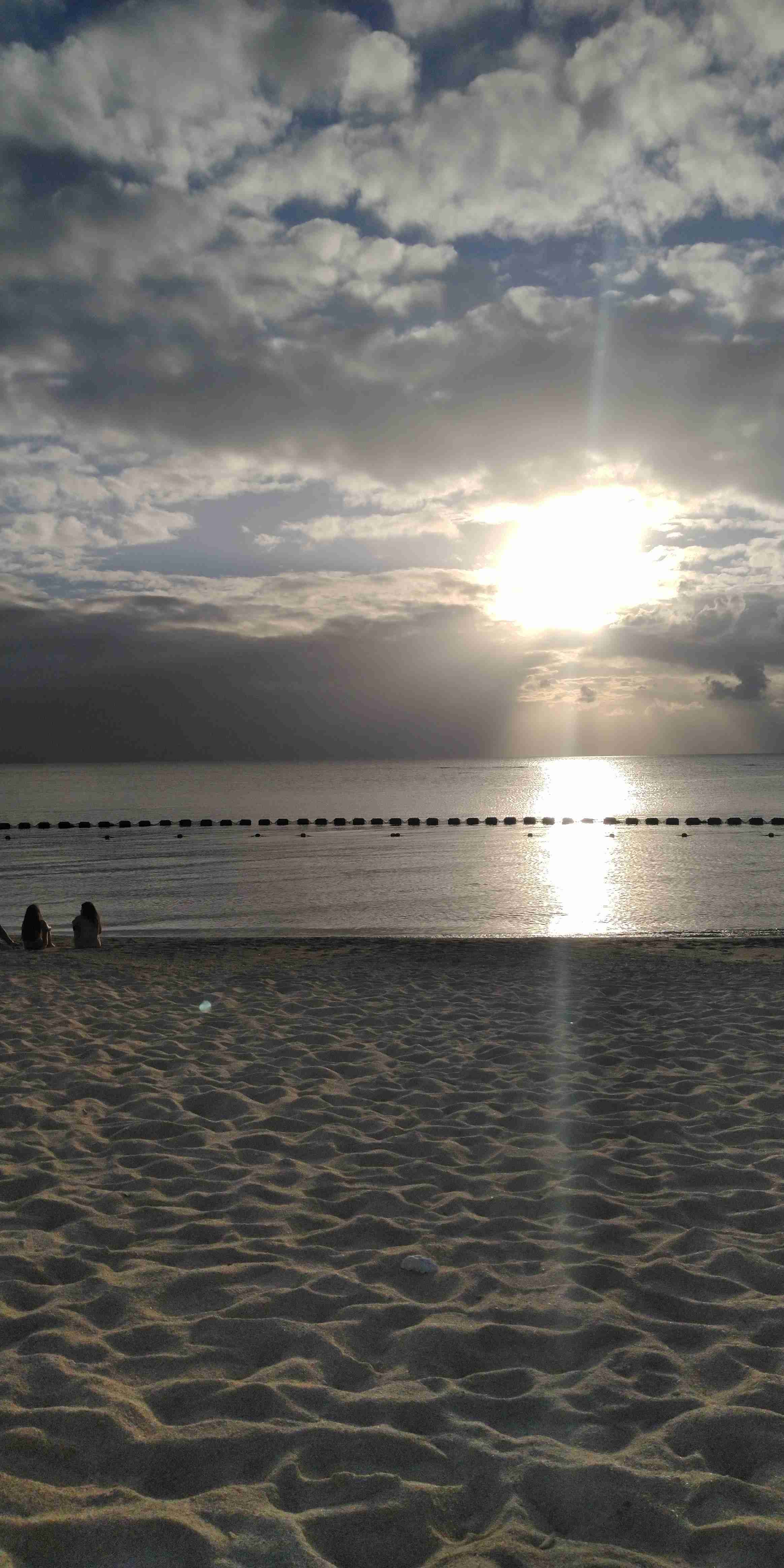 沖縄の画像を見せてください