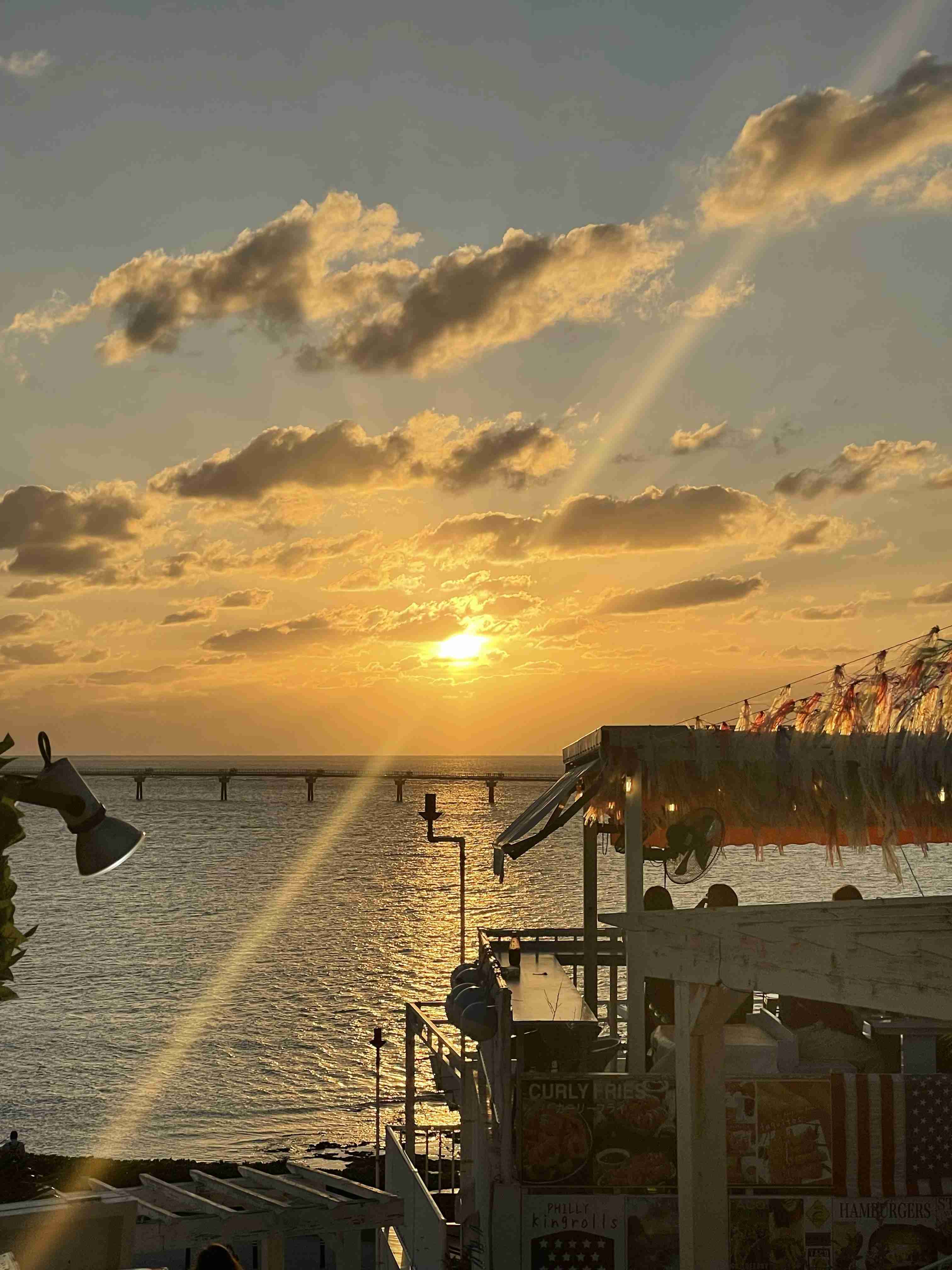 沖縄の画像を見せてください