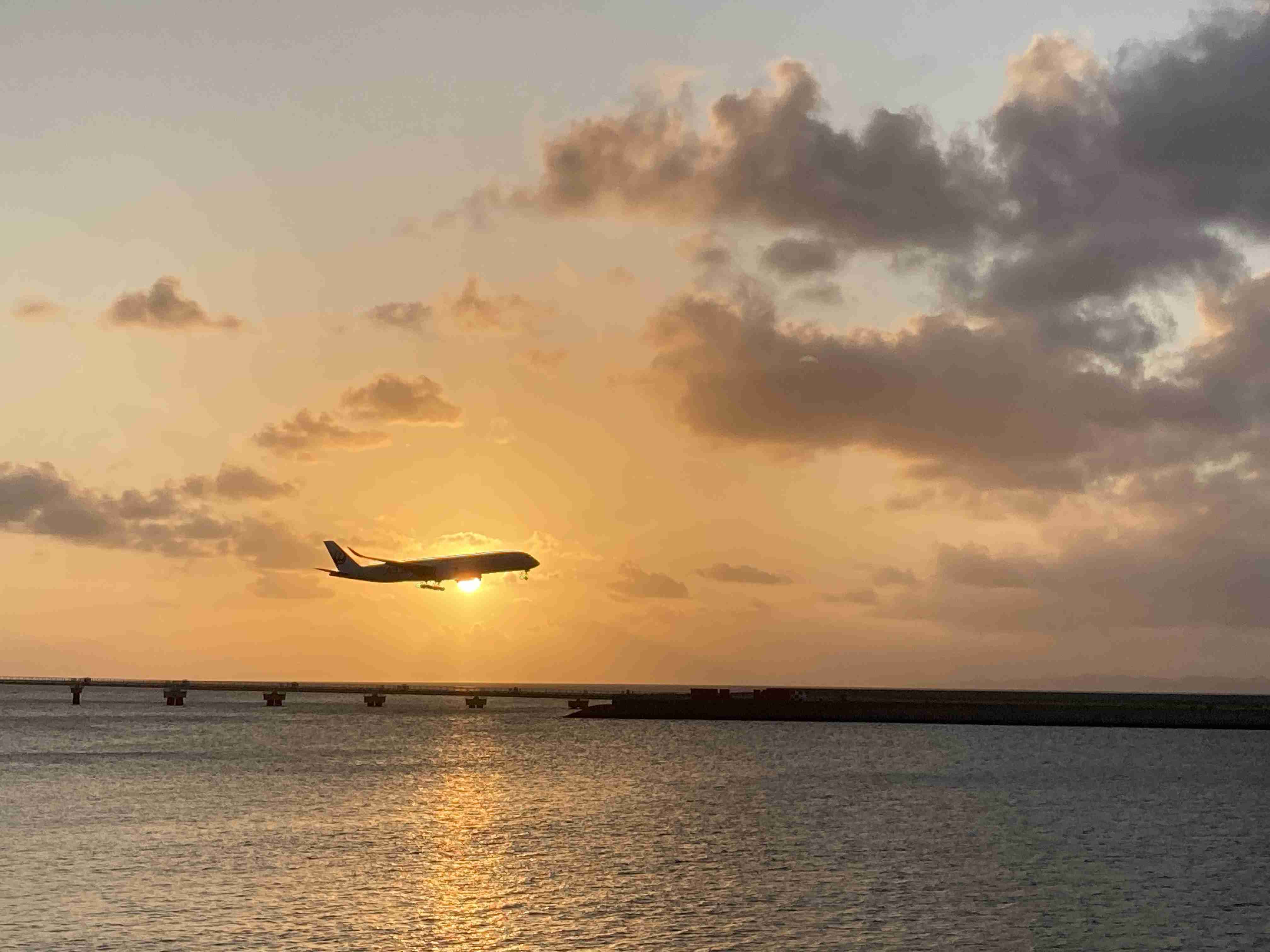 沖縄の画像を見せてください