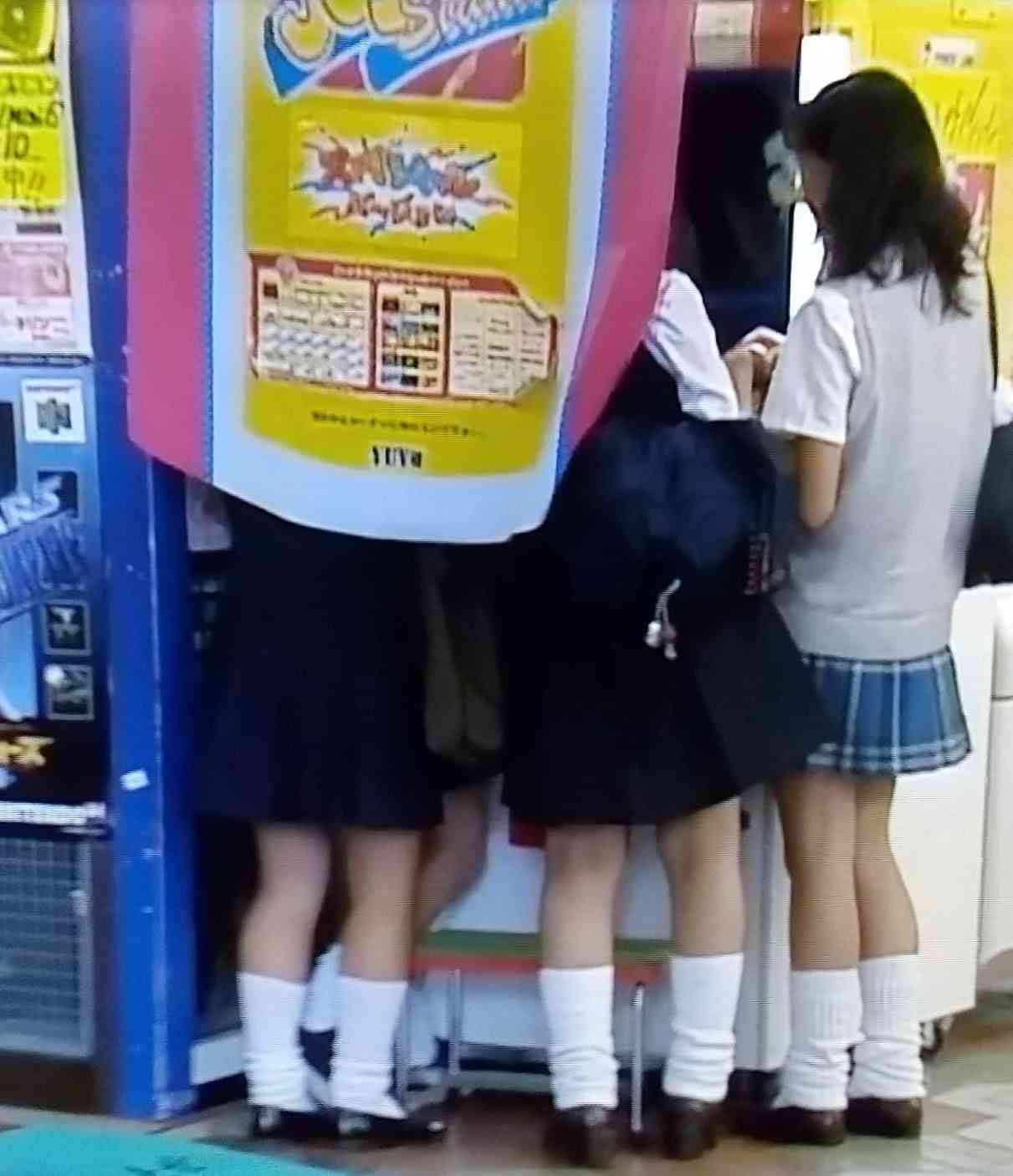学校で勉強以外に学んだ事