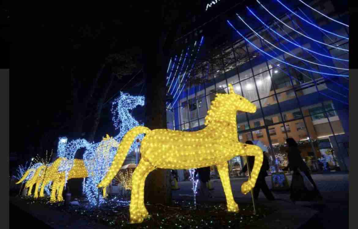 奈良市中心部の冬のイルミネーション、県民から「別のところにお金使って」の声…今年度中止に