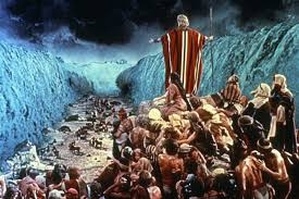 画像を見て曲のタイトルを当ててください