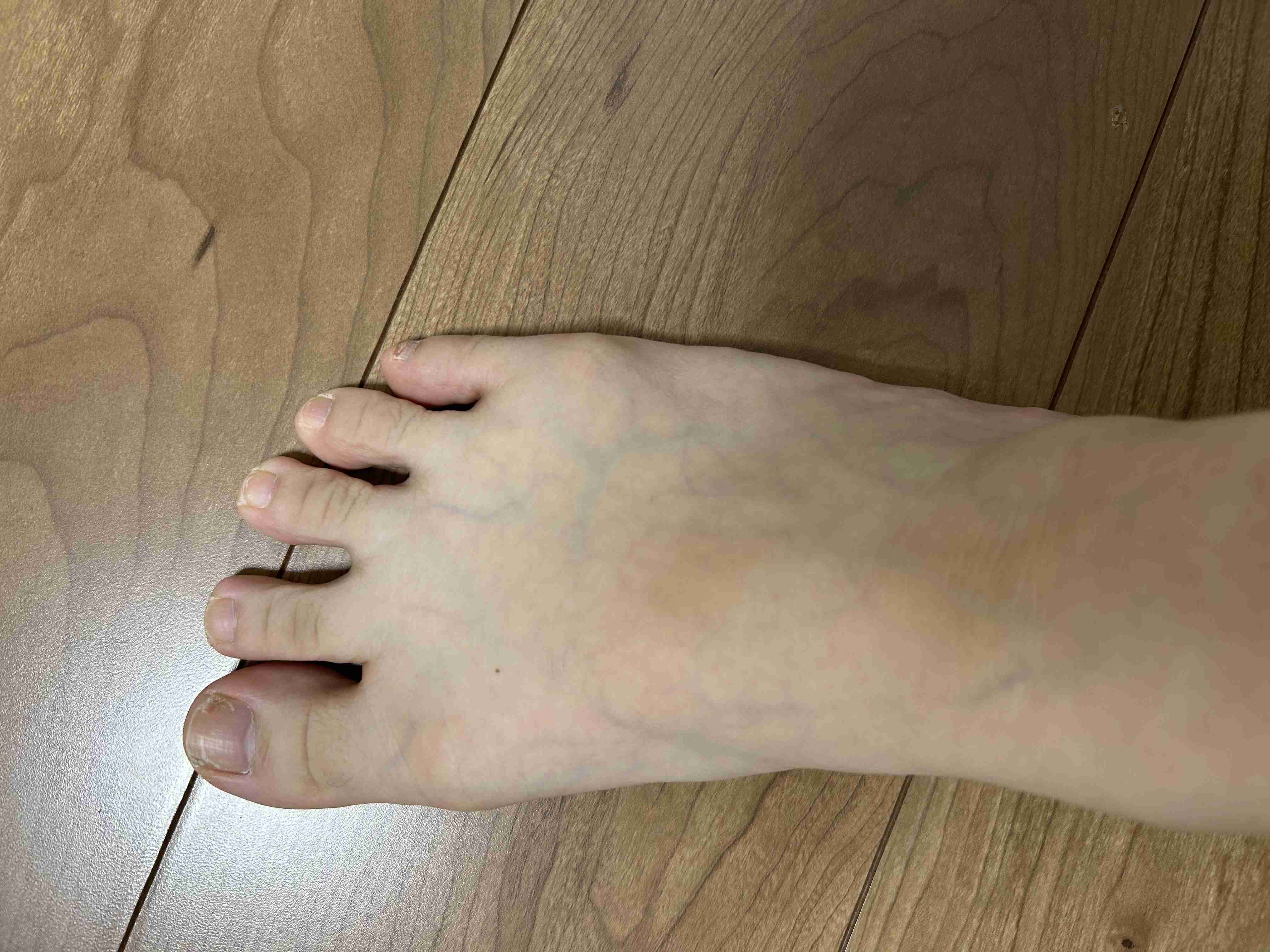 幅広足(2E〜4E)の人