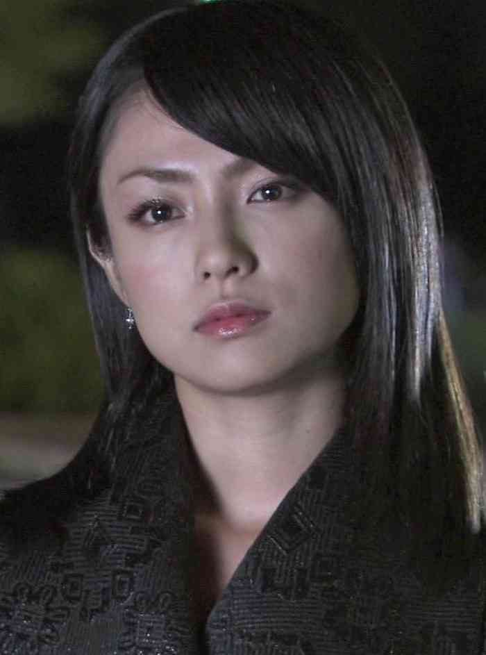 深田恭子　結婚直前で破局　資産100億円実業家の杉本宏之氏「事実です」交際発覚4年、自身の出張中に…