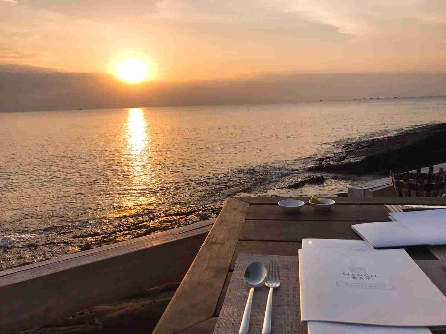 お気に入りの国や場所を教えて!