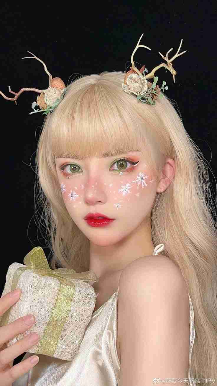 クリスマスっぽいメイクがしたい