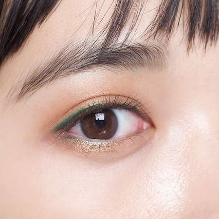 クリスマスっぽいメイクがしたい