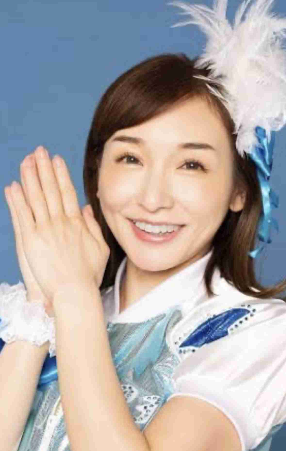 加護亜依、13歳差妹と初共演のライブが神回すぎる　クールな“ベーシスト”登場に「妹さんが居たなんて驚き」「ヒメちゃんマジで可愛い」