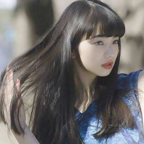 髪が綺麗に見える有名人の画像