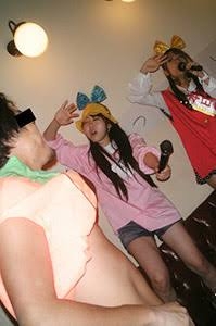 人気アイドル　カラオケに「社長とかおじさんがいる」発言　あのちゃん「聞きたくなかった…」
