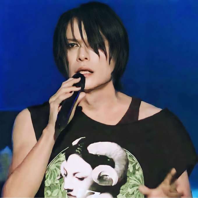 「BUCK―TICK」櫻井敦司さん偲ぶ会　献花券の転売横行、価格10倍超も…ファン激怒「許せない」