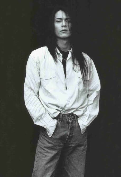 「BUCK―TICK」櫻井敦司さん偲ぶ会　献花券の転売横行、価格10倍超も…ファン激怒「許せない」