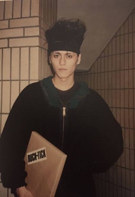 「BUCK―TICK」櫻井敦司さん偲ぶ会　献花券の転売横行、価格10倍超も…ファン激怒「許せない」