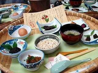 23年間続く神戸の「世界一の朝食」、人気が衰えないのはなぜ