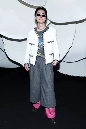 ハイブランドを着こなす有名人の画像