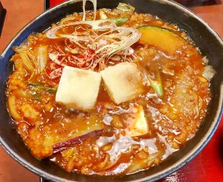 味噌煮込みうどん・煮込みうどん・鍋焼きうどんが好き