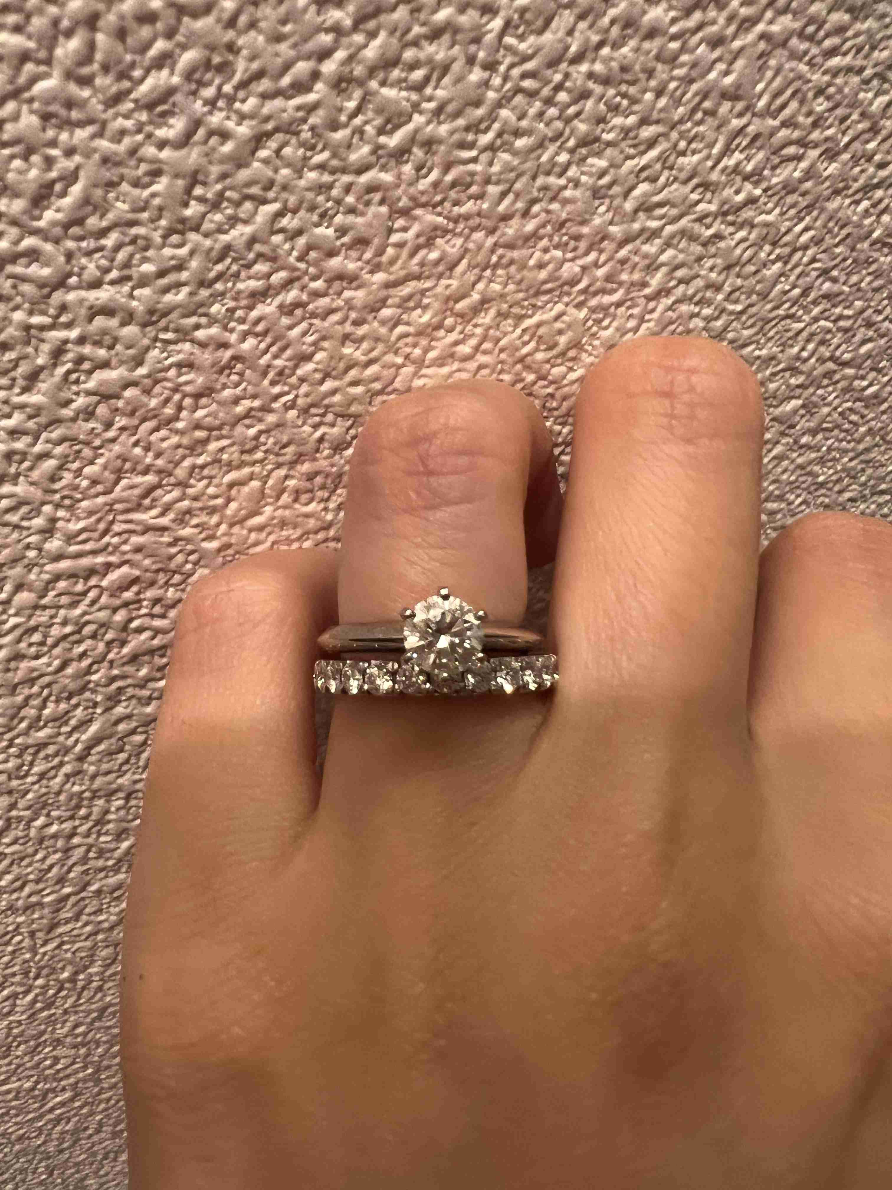 みんなの婚約指輪みせて!!!(結婚指輪も可)Part3