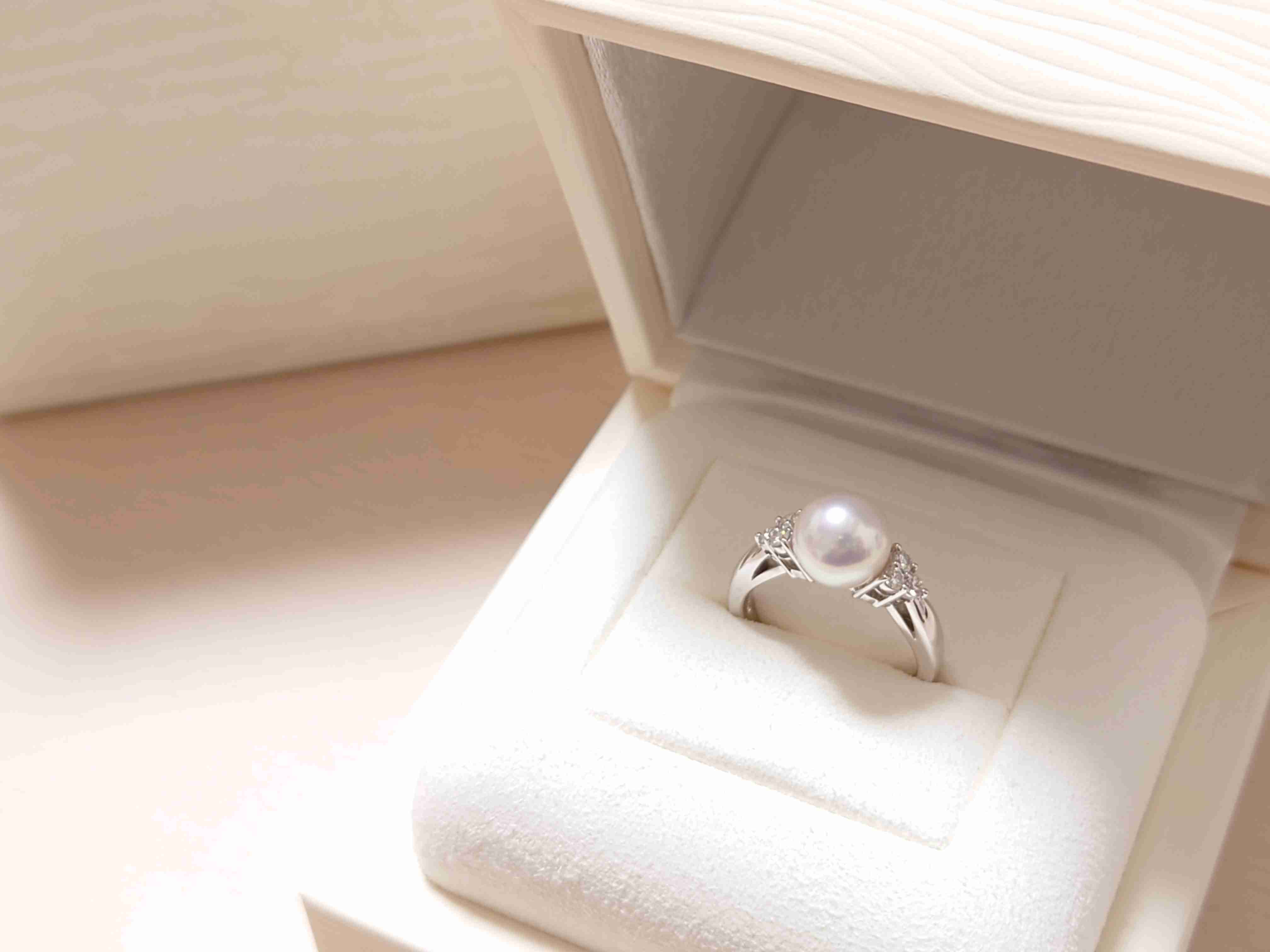みんなの婚約指輪みせて!!!(結婚指輪も可)Part3