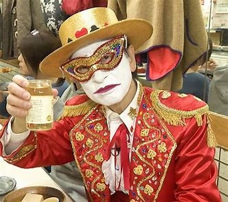 ノーメイク禁止の会社