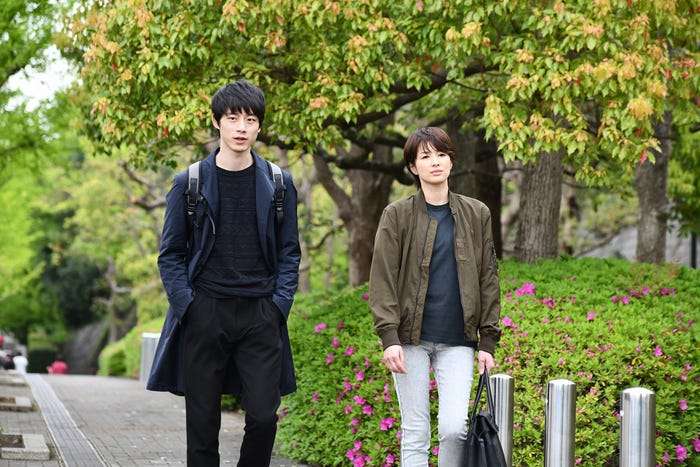 【画像】多分UNIQLOじゃないのにUNIQLOっぽく見えるファッションを貼っていこう part5