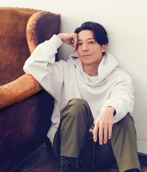 【画像】多分UNIQLOじゃないのにUNIQLOっぽく見えるファッションを貼っていこう part5