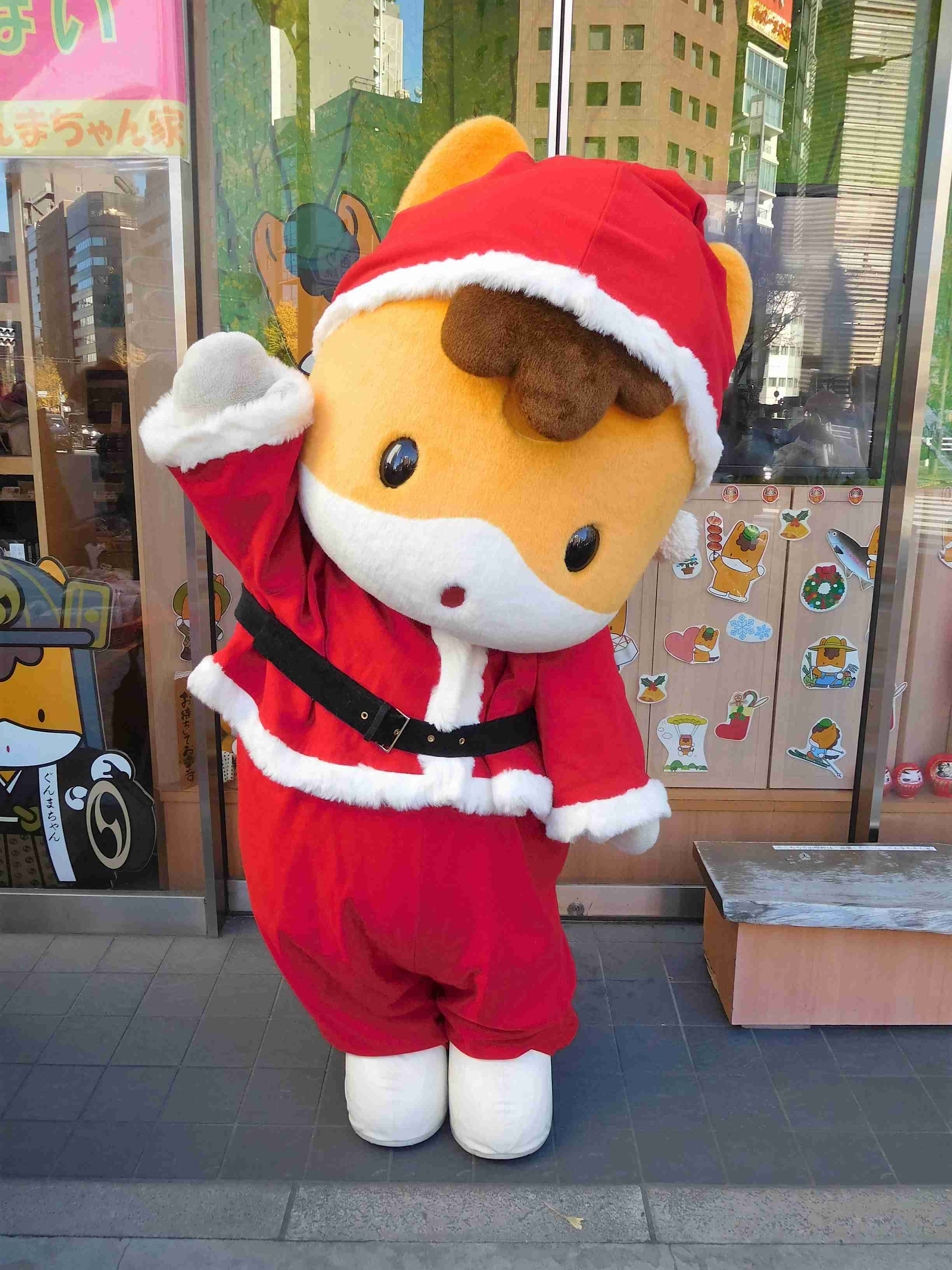 色んな芸能人のサンタコスプレが見たい