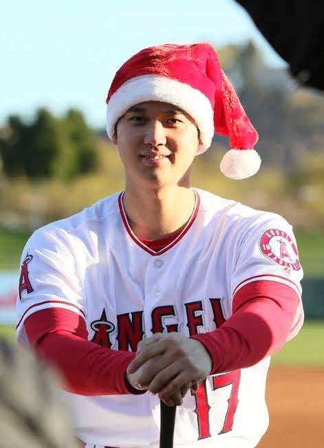 色んな芸能人のサンタコスプレが見たい