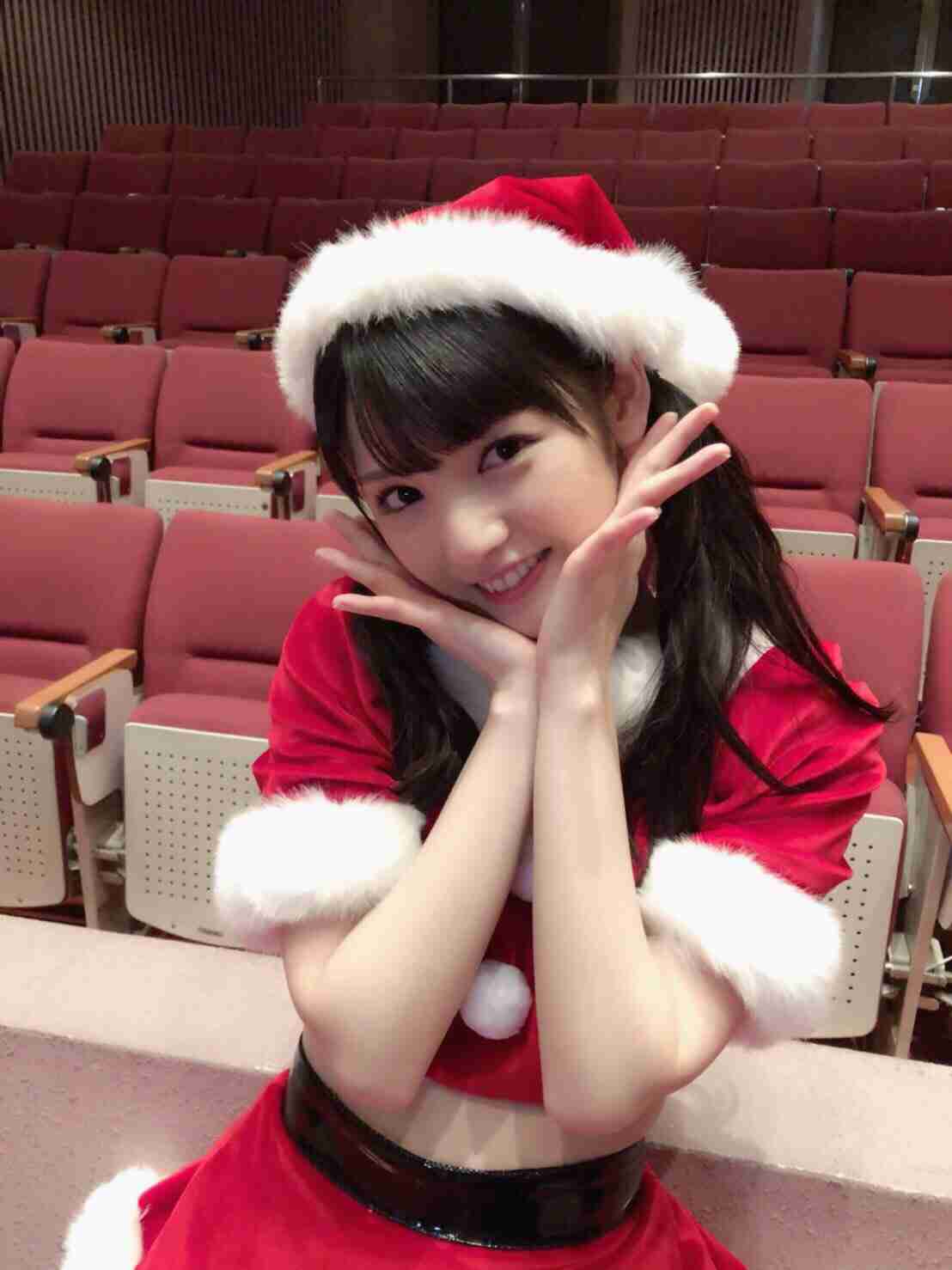 色んな芸能人のサンタコスプレが見たい