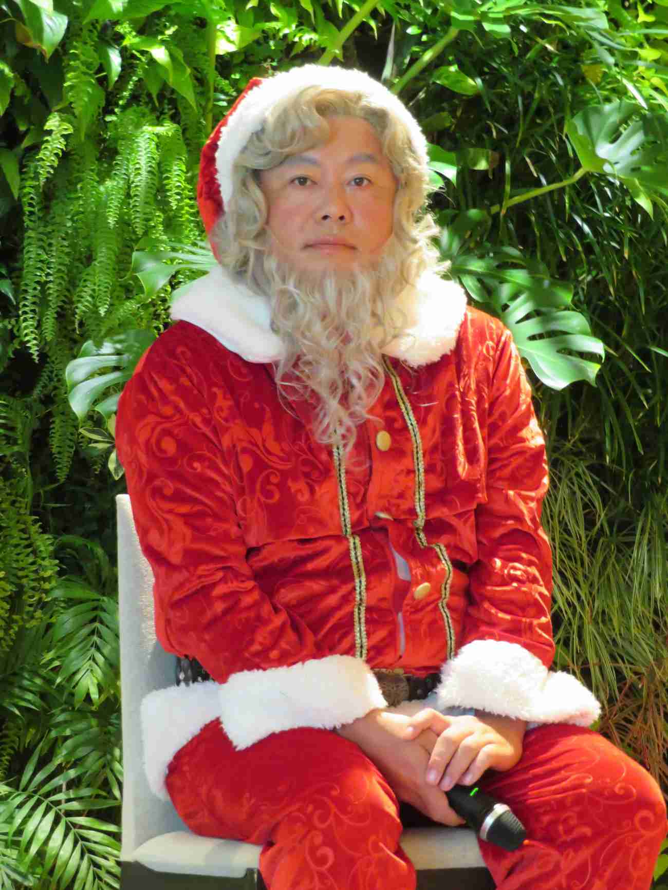 色んな芸能人のサンタコスプレが見たい