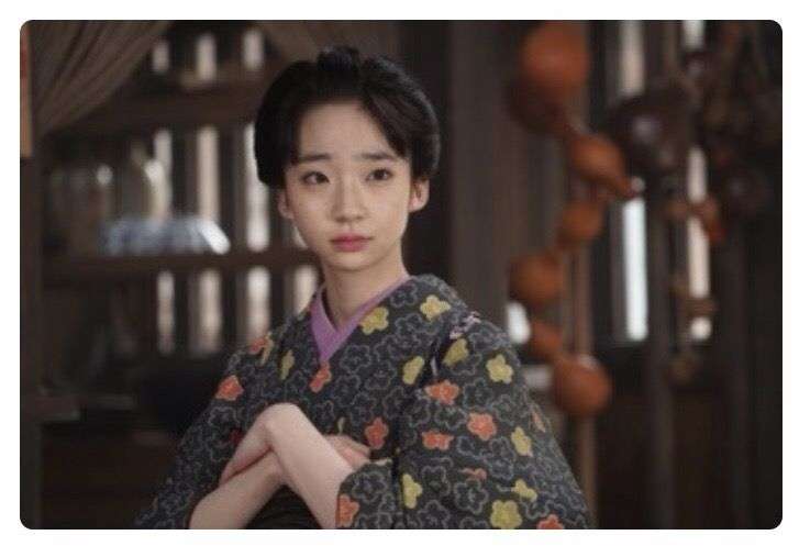 色んな芸能人のサンタコスプレが見たい