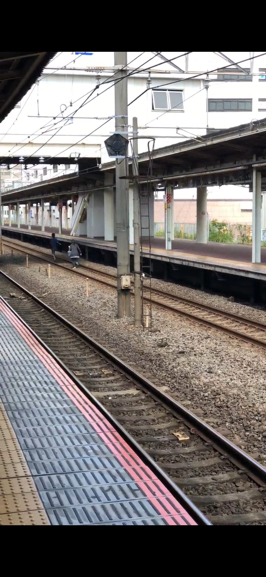 特別支援学級の元教諭、児童に暴言・体罰か…児童側が市を提訴 兵庫・姫路市
