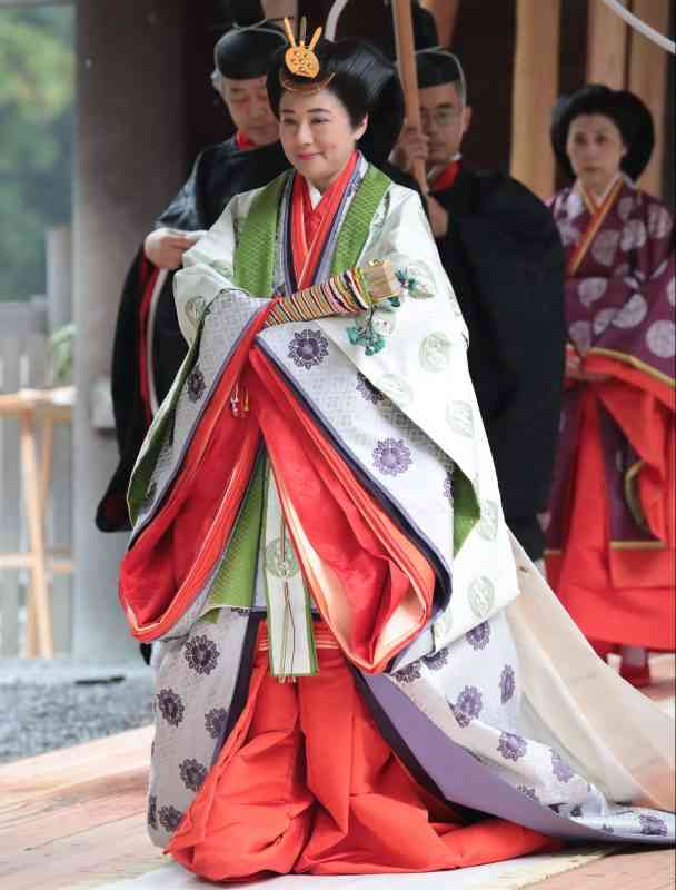神社で神前式された人